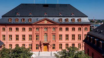 Landtagsabgeordnete zu Besuch an unserer Schule