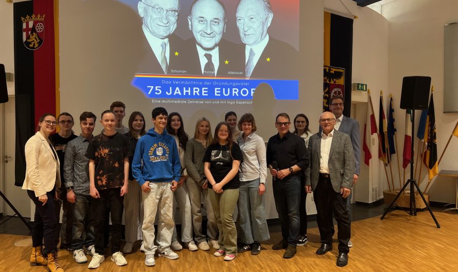 DokuLive „75 Jahre Europa“ mit Mainzer Politologen Ingo Espenschied